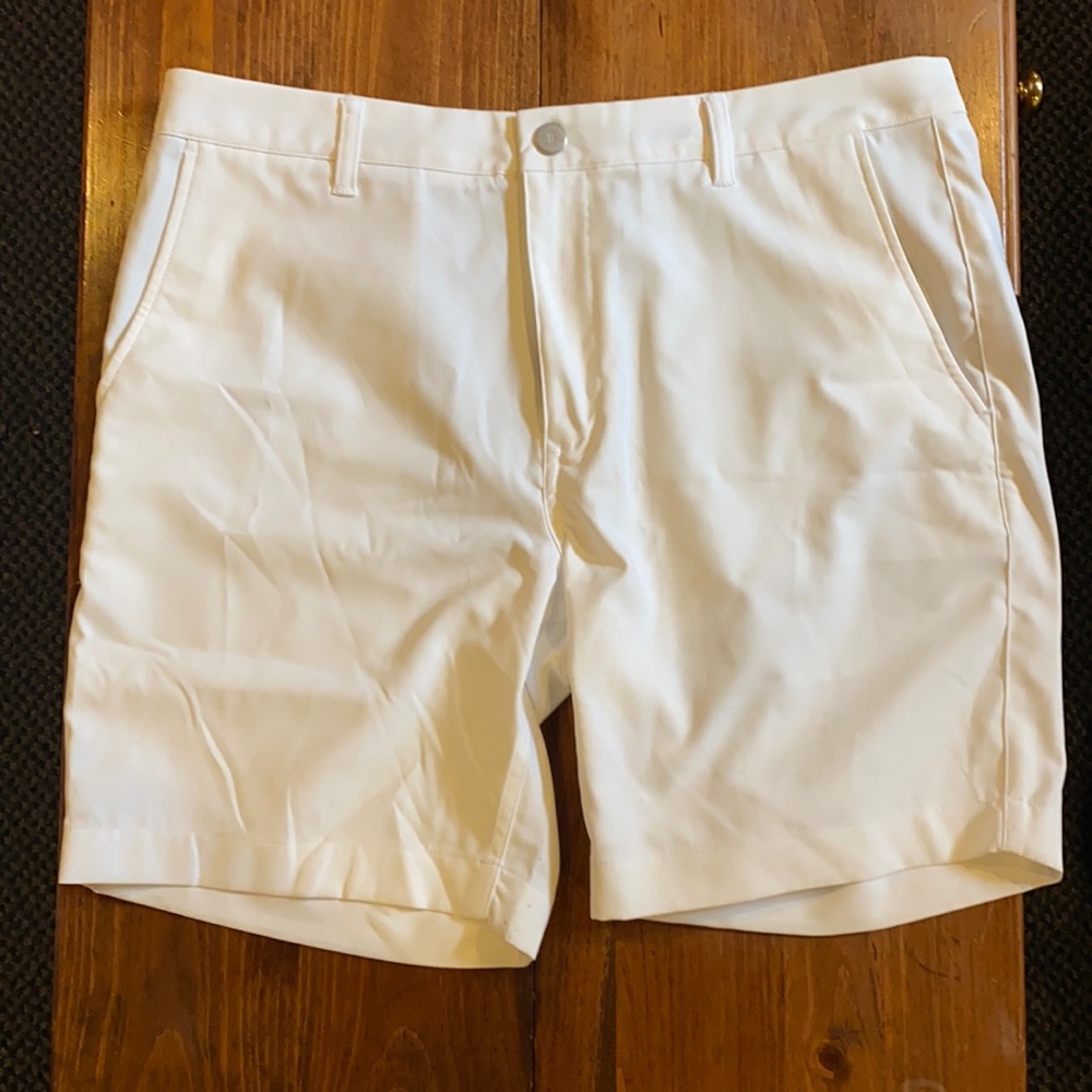 Bonobos | White Golf Shorts | 36